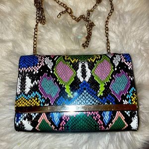 Multi color shoulder clutch bag